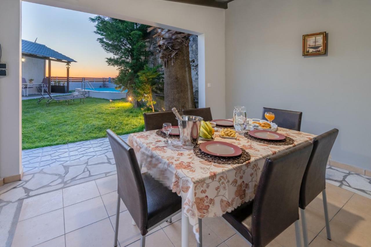 Fontana Luxury Villa Salakos With Pool Near Beach المظهر الخارجي الصورة