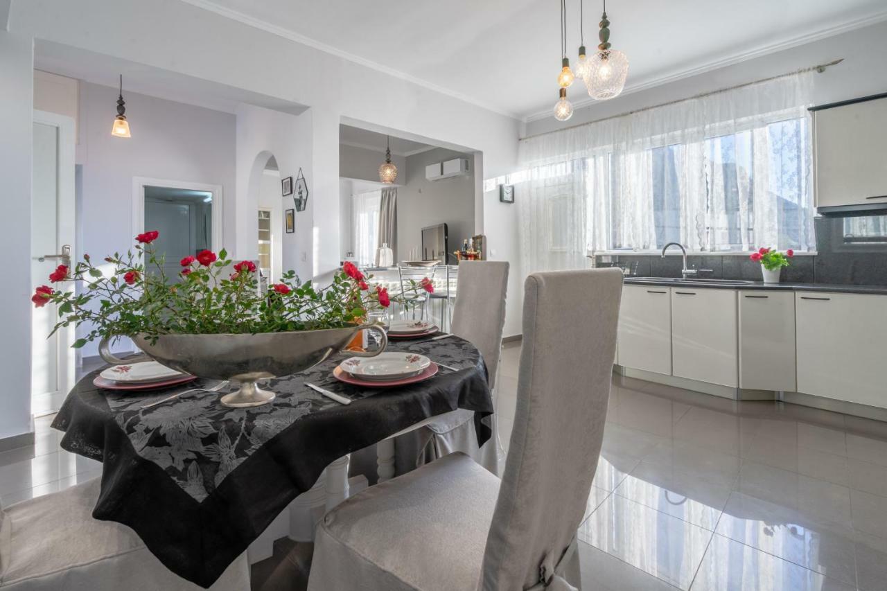 Fontana Luxury Villa Salakos With Pool Near Beach المظهر الخارجي الصورة