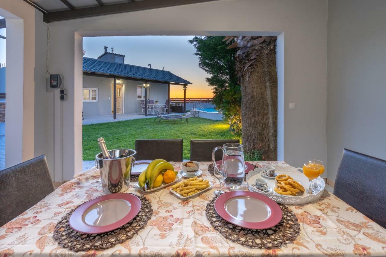 Fontana Luxury Villa Salakos With Pool Near Beach المظهر الخارجي الصورة